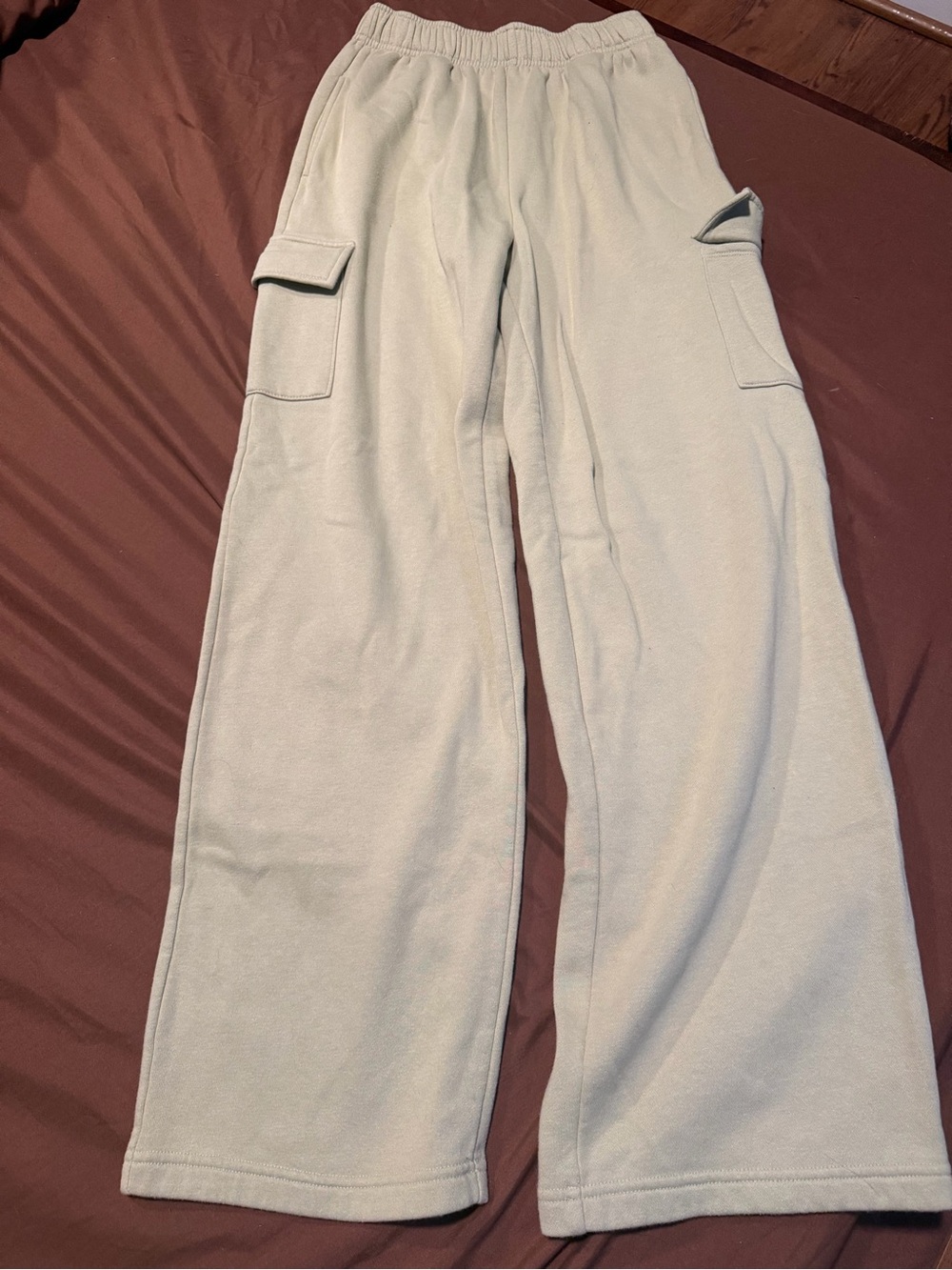No Boundaries Sage Green Wide Leg Cargo Sweatpants XS